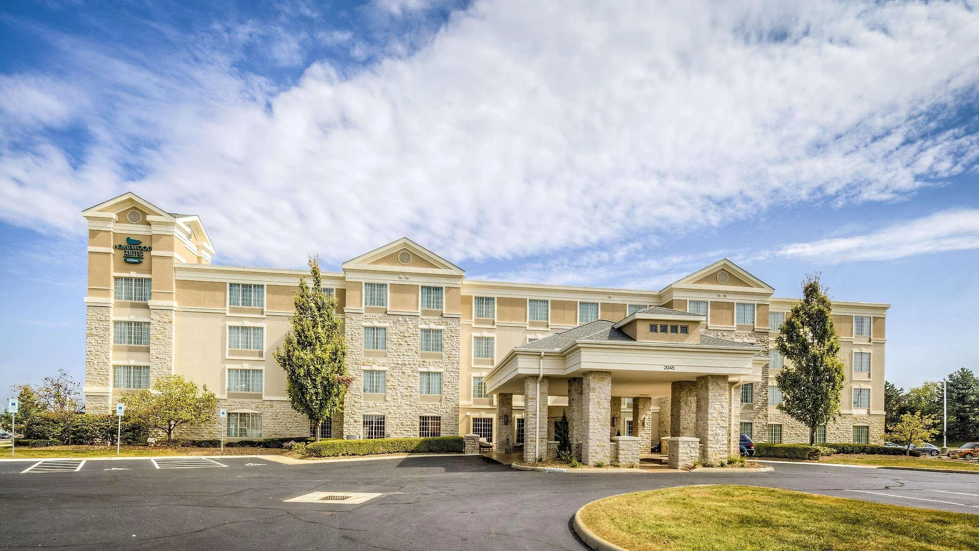 Homewood Suites by Hilton Columbus / Polaris, OH contacts