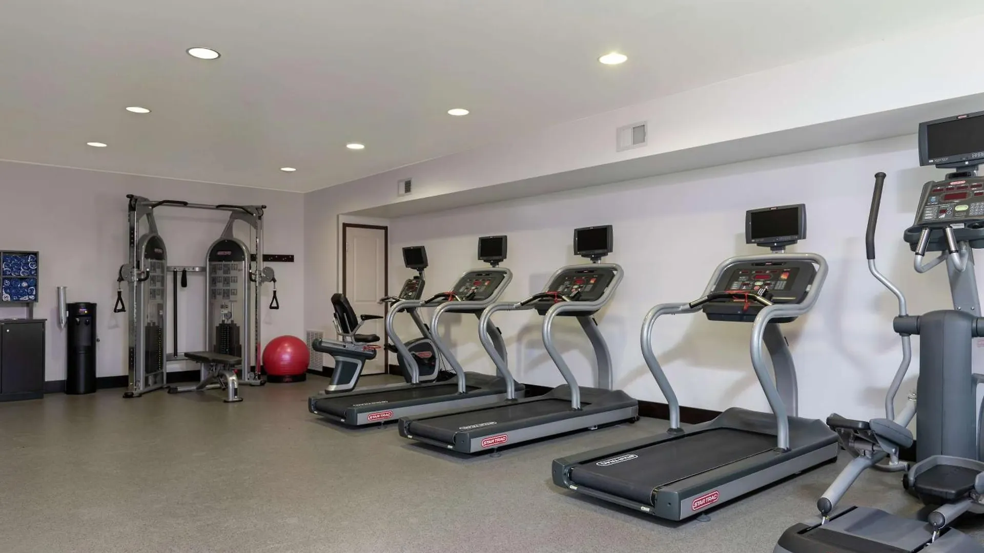 Homewood Suites By Hilton Columbus/Polaris Hotel Columbus
